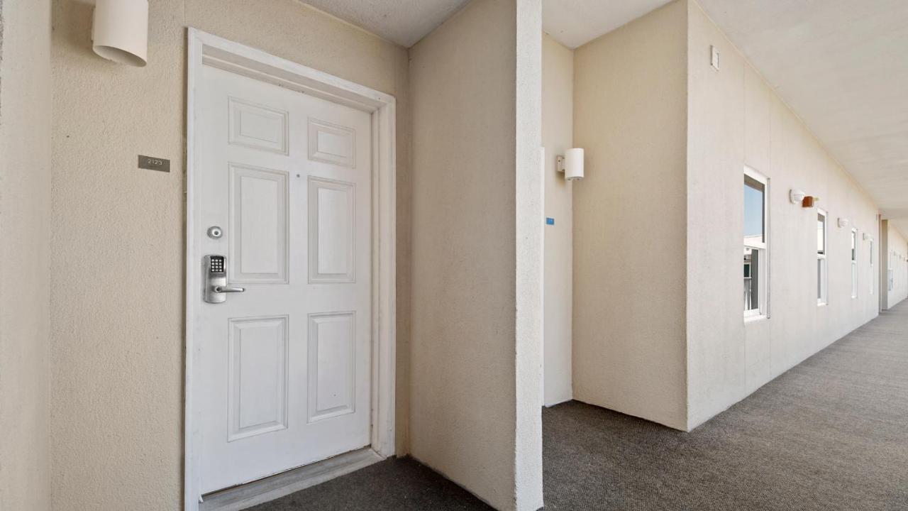 Penthouse-One Love At Laketown Wharf #2123 By Nautical Properties Panama Stadt Exterior foto
